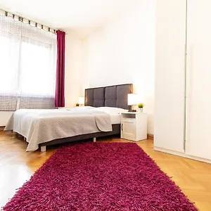 https://check-mandlgasse-apartment.vienna-besthotels.com