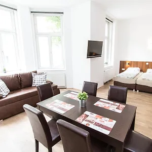 https://leonhard-apartments.vienna-besthotels.com